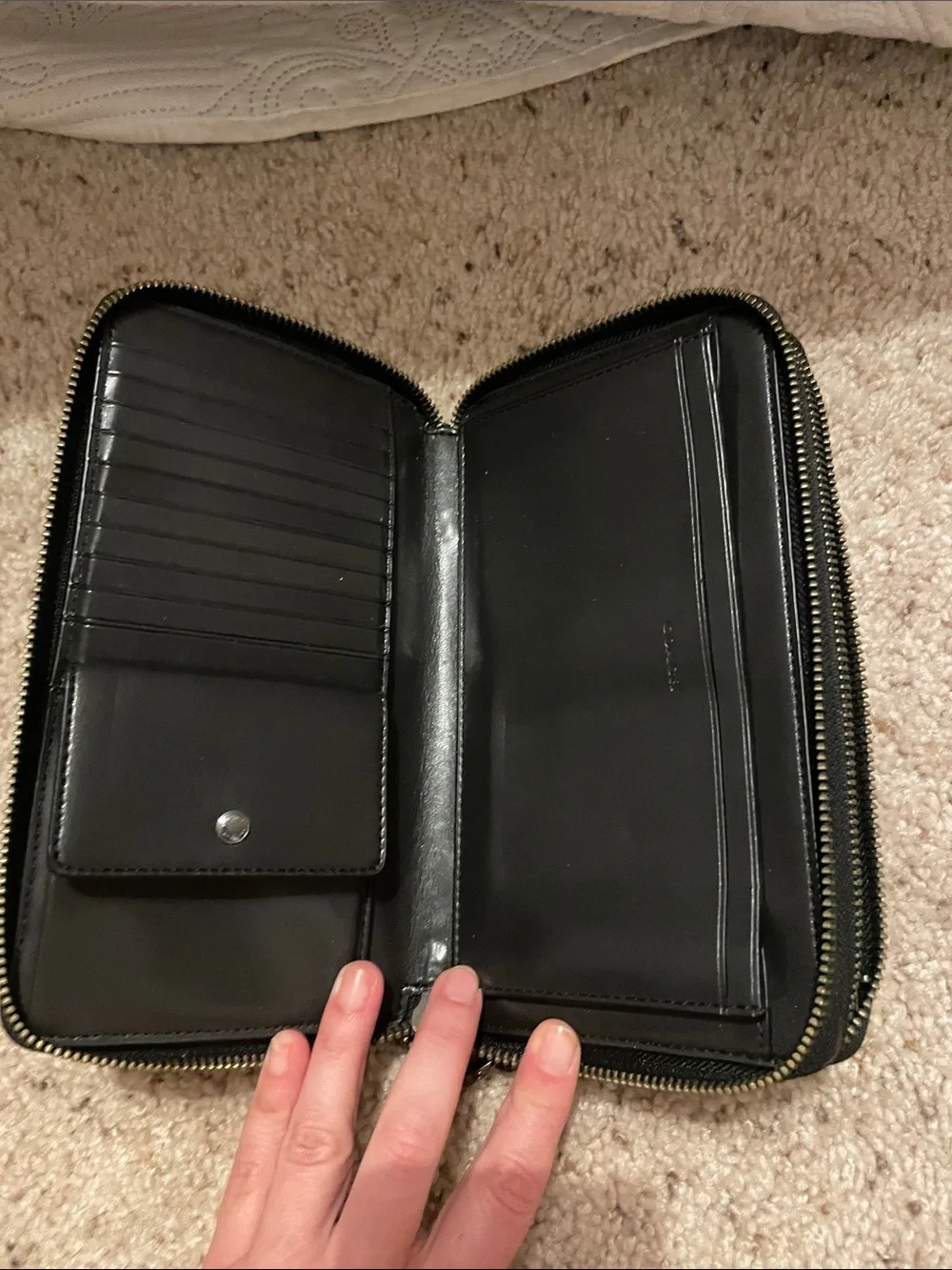 Coach Men’s Black Zip Wallet